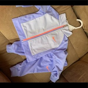 Nike sweatsuit